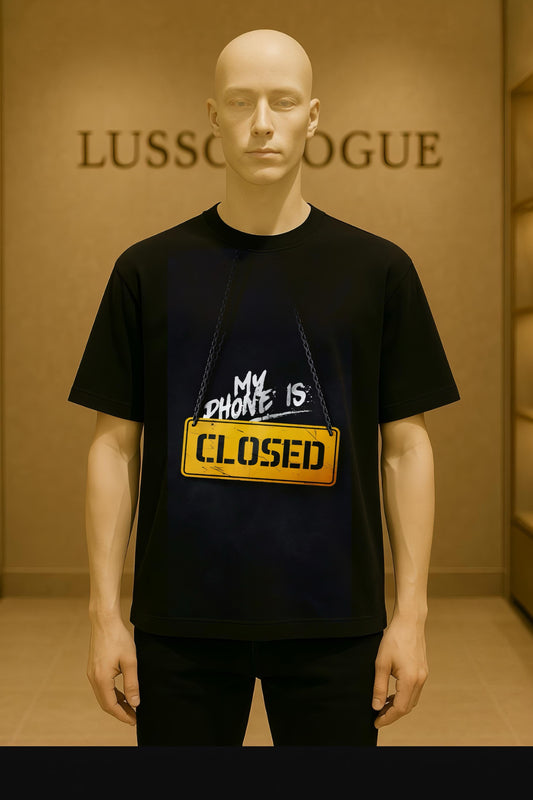 Black Oversized T-Shirt – “My Phone is Closed” Statement Print