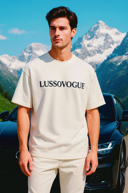 LUSSOVOGUE Oversized Off-White T-Shirt with Motivational Back Print – Life Is Short, Live It!