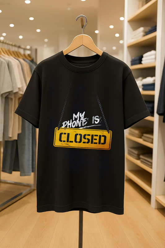 Black Oversized T-Shirt – “My Phone is Closed” Statement Print