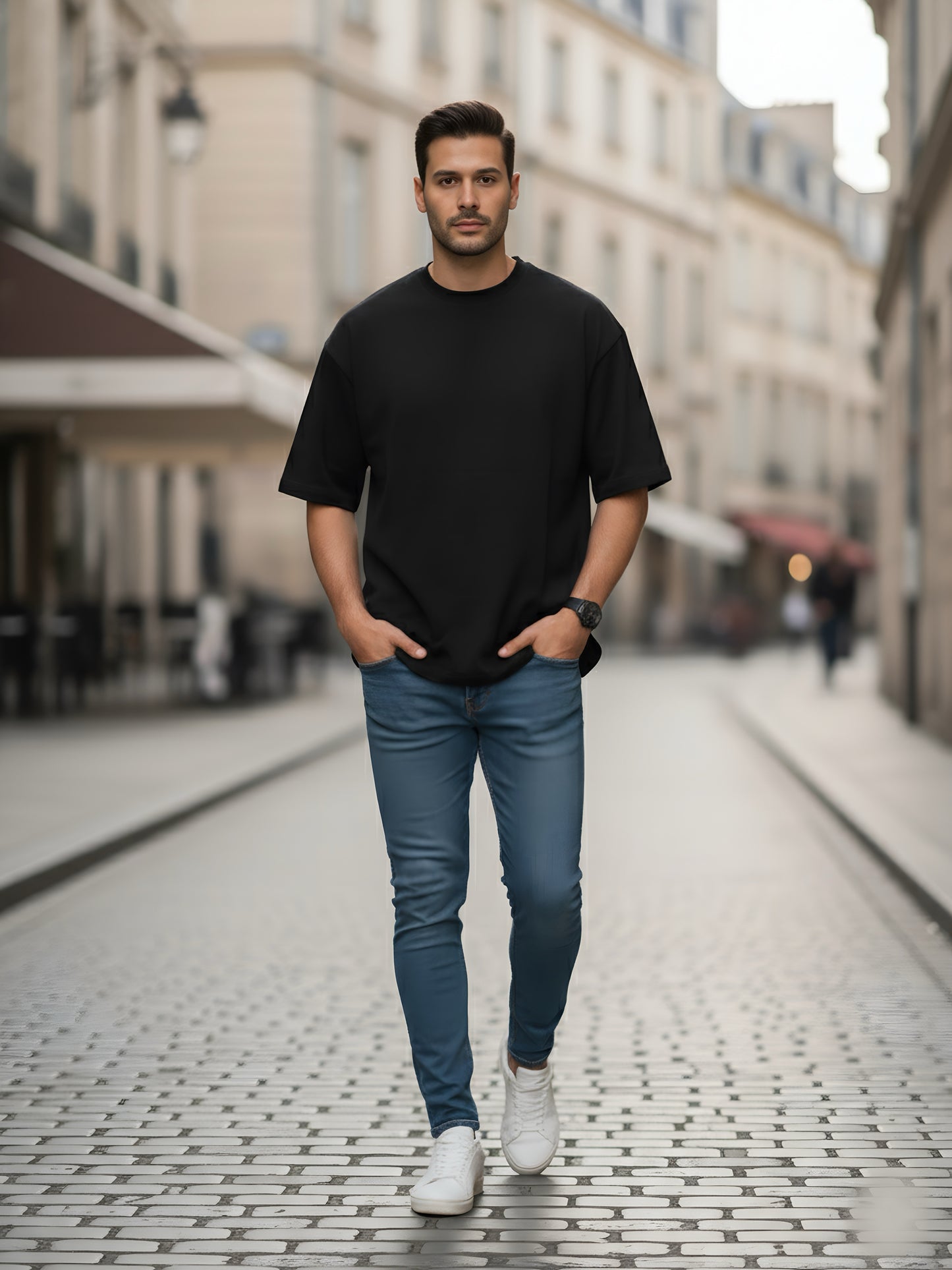 LUSSOVOGUE Black Oversized Graphic T-Shirt | Premium Cotton Streetwear