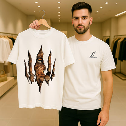 LUSSOVOGUE Exclusive- Tiger Claw Graphic Black Oversized T-Shirt